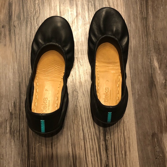 Like New Tieks!!!! Excellent condition!!!! - Picture 9 of 13